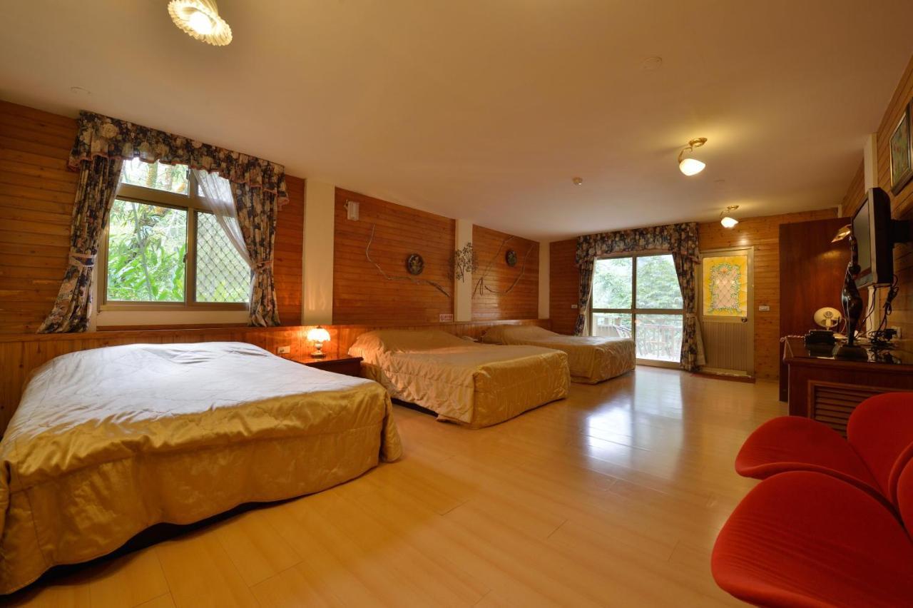 Shinmingshan Holiday Inn Lugu Exterior photo